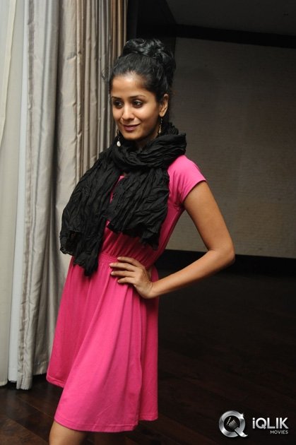 Anukriti-at-Player-Movie-Poster-Launch